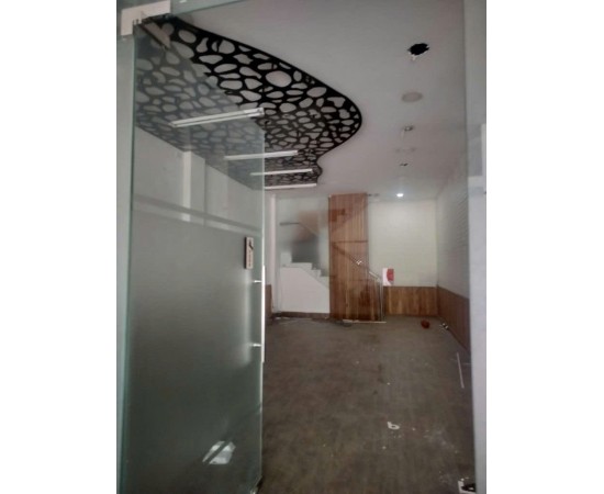 Cho Thuê Nhà MT : 41E Đặng Thùy Trâm, Phường 13, Quận Bình Thạnh. Giá thuê : 60 triệu/tháng.