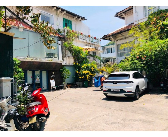 Cho thuê Nhà mặt tiền : 228D Bạch Đằng, Bình Thạnh. Giá thuê: 150 triệu/tháng