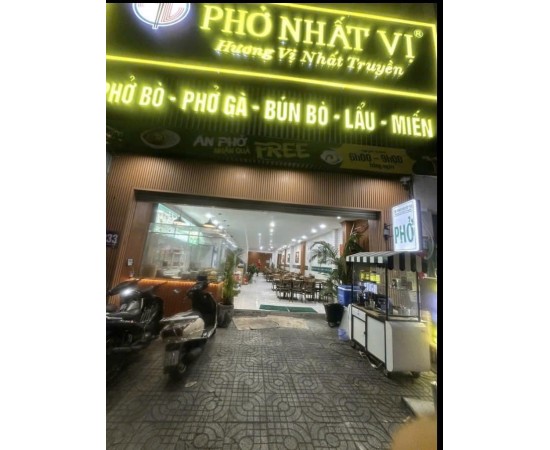 Cho Thuê Nhà : 1033 Cách Mạng Tháng 8, Phường 5, Quận Tân Bình. Giá thuê : 55 triệu/tháng