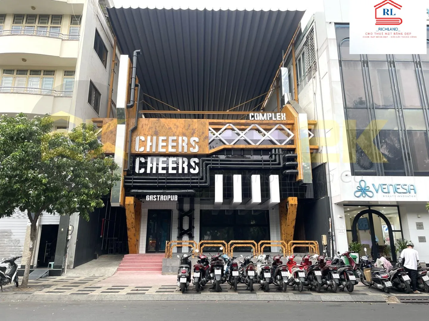 Cho Thuê Nhà Mặt Tiền 138 Lê Lai, Phường Bến Thành, Quận 1, TPHCM. Giá 450 triệu