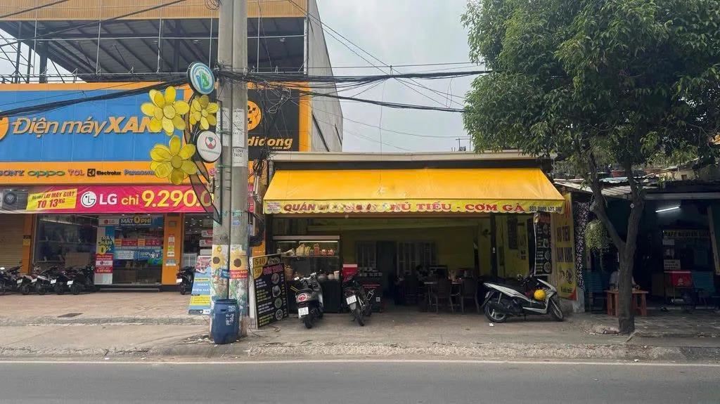 CHO THUÊ NHÀ MT : 540 Tô Ngọc Vân, Thủ Đức. Giá thuê: 60 triệu/tháng.