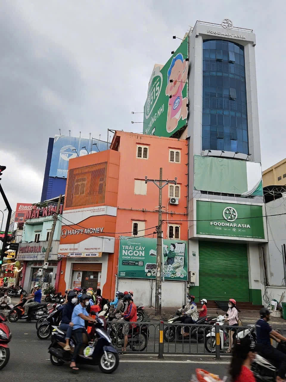 Cho Thuê Nhà : 136A Hòa Bình, Quận Tân Phú. Giá thuê : 65 triệu/tháng.