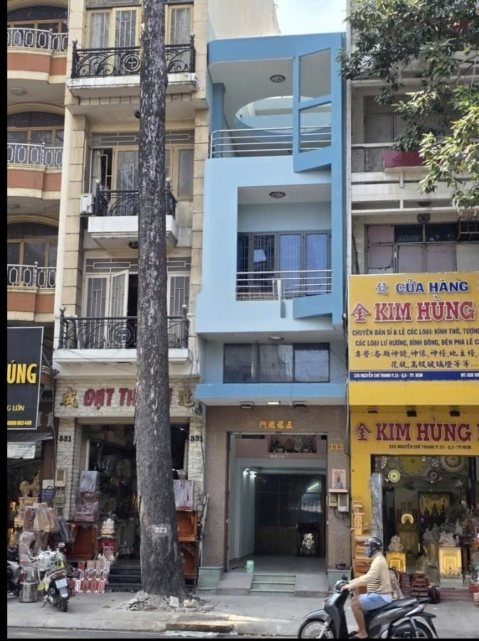 CHO THUÊ NHÀ : 333 Nguyễn Chí Thanh, Phường 12, Quận 10. Giá thuê : 55 triệu/tháng