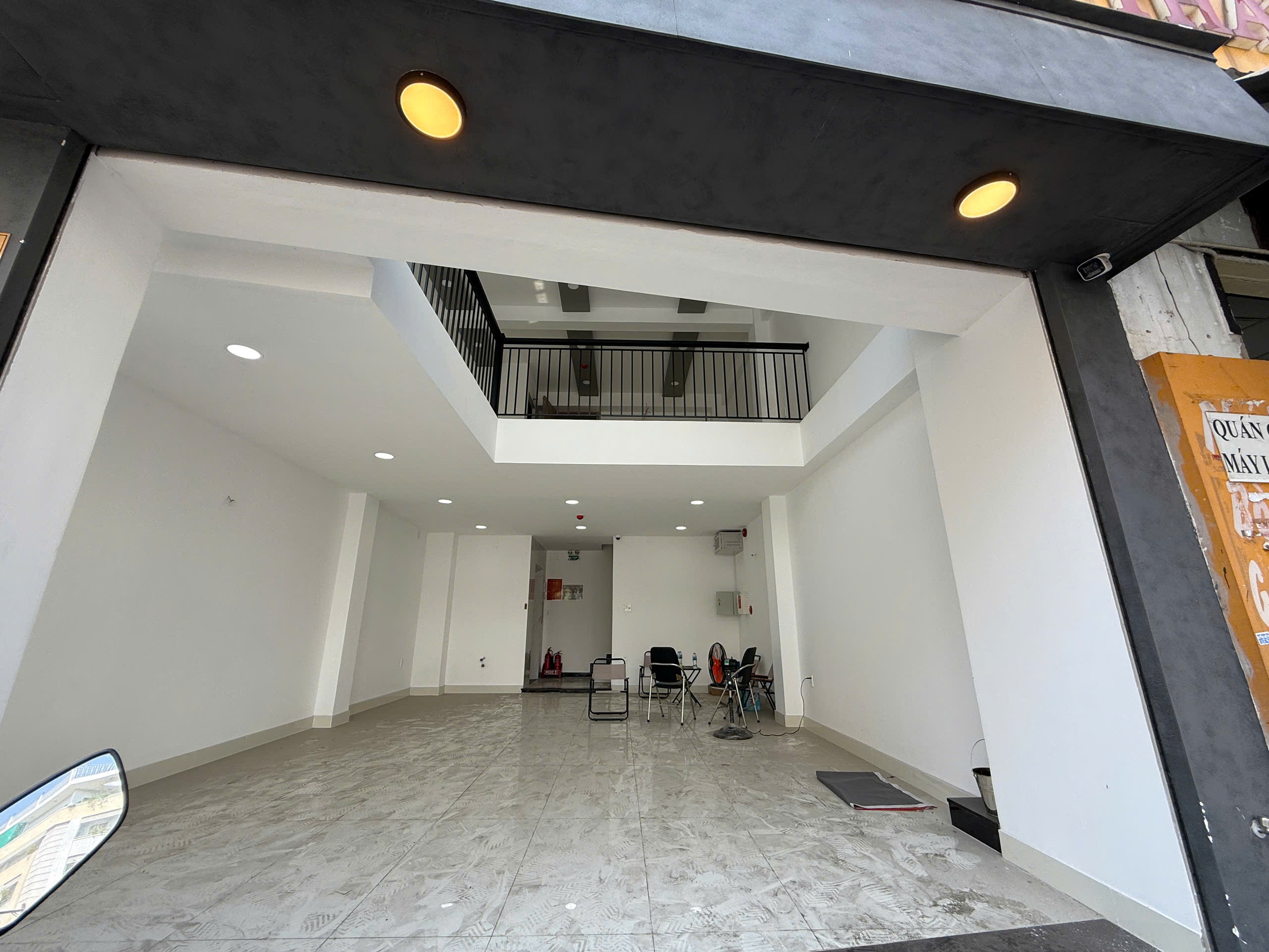 CHO THUÊ TÒA NHÀ : 59 Bình Quới, Phường 27, Quận Bình Thạnh. Giá thuê : 79 triệu/tháng