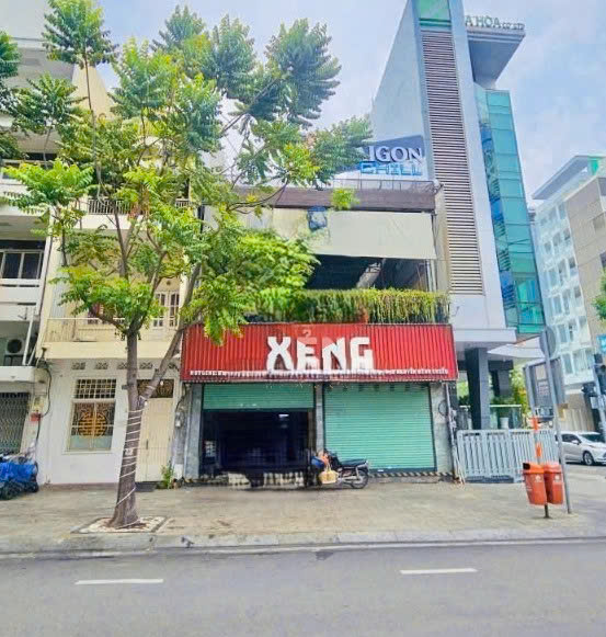 CHO THUÊ NHÀ MẶT TIỀN : 22–24 Nguyễn Đình Chiểu, Quận 1. Giá thuê : 6.000 USD/tháng