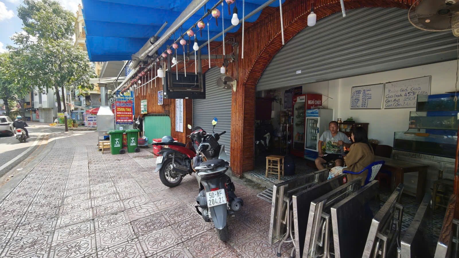 CHO THUÊ NHÀ MẶT TIỀN : 420 Trường Sa, Phường 2, Quận Phú Nhuận. Giá thuê : 60 triệu/tháng