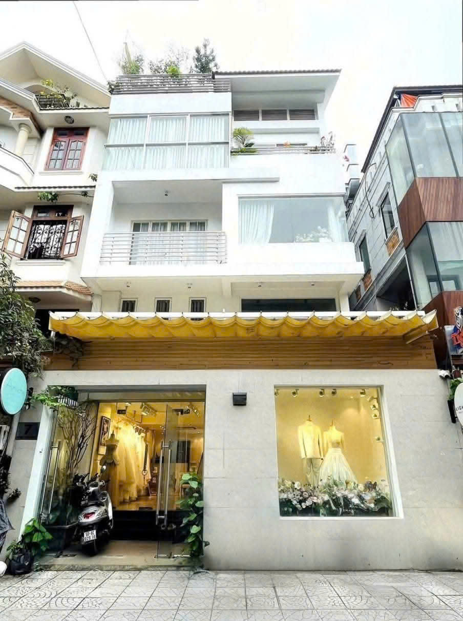 CHO THUÊ NHÀ : 7 Hoa Mai, Phường 2, Quận Phú Nhuận. Giá thuê : 77 triệu/tháng
