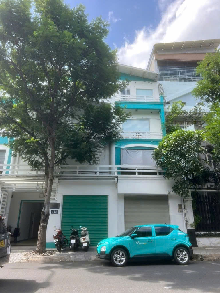 Cho Thuê Nhà : 438 Cao Thắng, Quận 10. Giá thuê : 4.500$/tháng