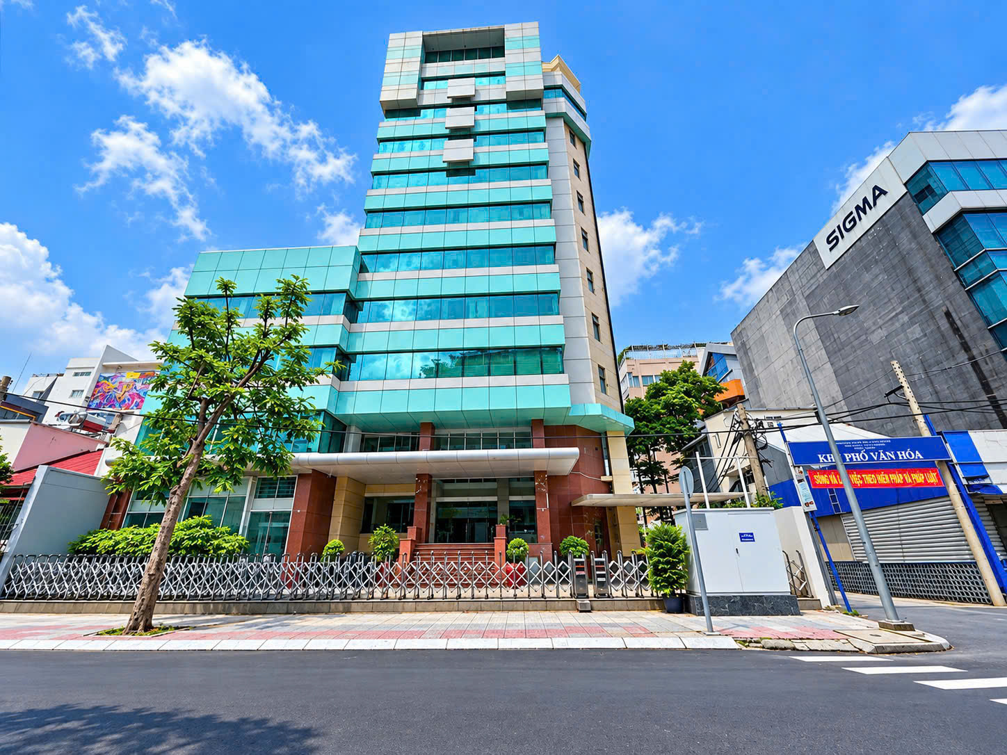 CHO THUÊ TÒA NHÀ : 29–31 TRẦN NHẬT DUẬT – PHƯỜNG TÂN ĐỊNH – QUẬN 1 (CŨ). GIÁ THUÊ : 22.000 USD/THÁNG