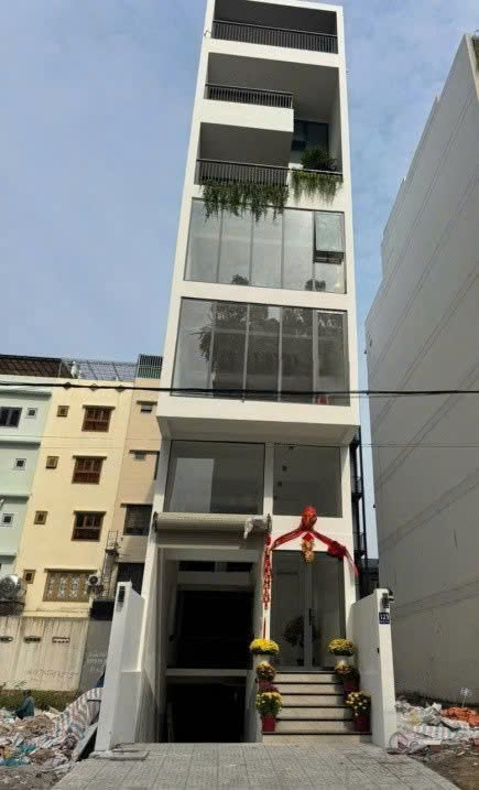 CHO THUÊ NHÀ : 121 LÊ HIẾN MAI, THỦ ĐỨC.GIÁ THUÊ : 125 TRIỆU/THÁNG