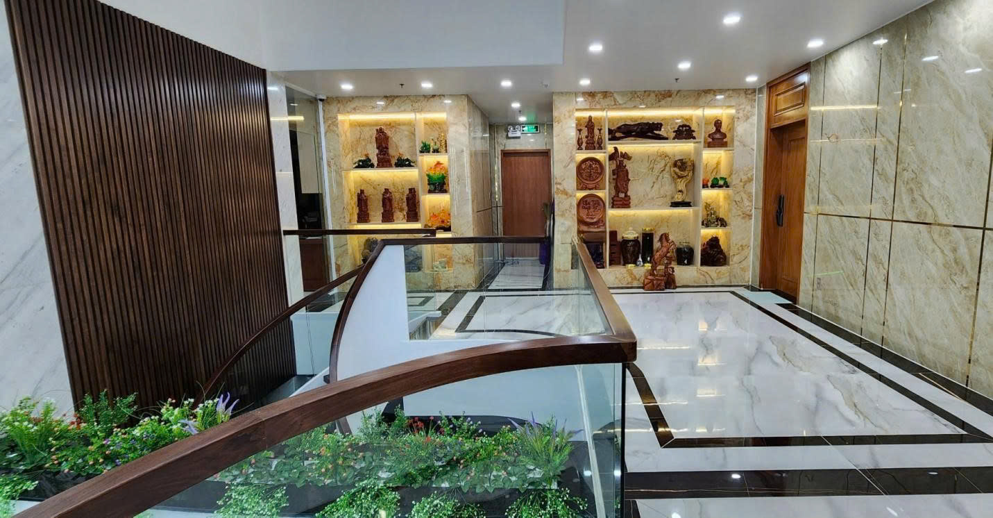 CHO THUÊ TÒA NHÀ : 7A HUỲNH VĂN CHÍNH, QUẬN TÂN PHÚ. GIÁ THUÊ : 320 TRIỆU/THÁNG