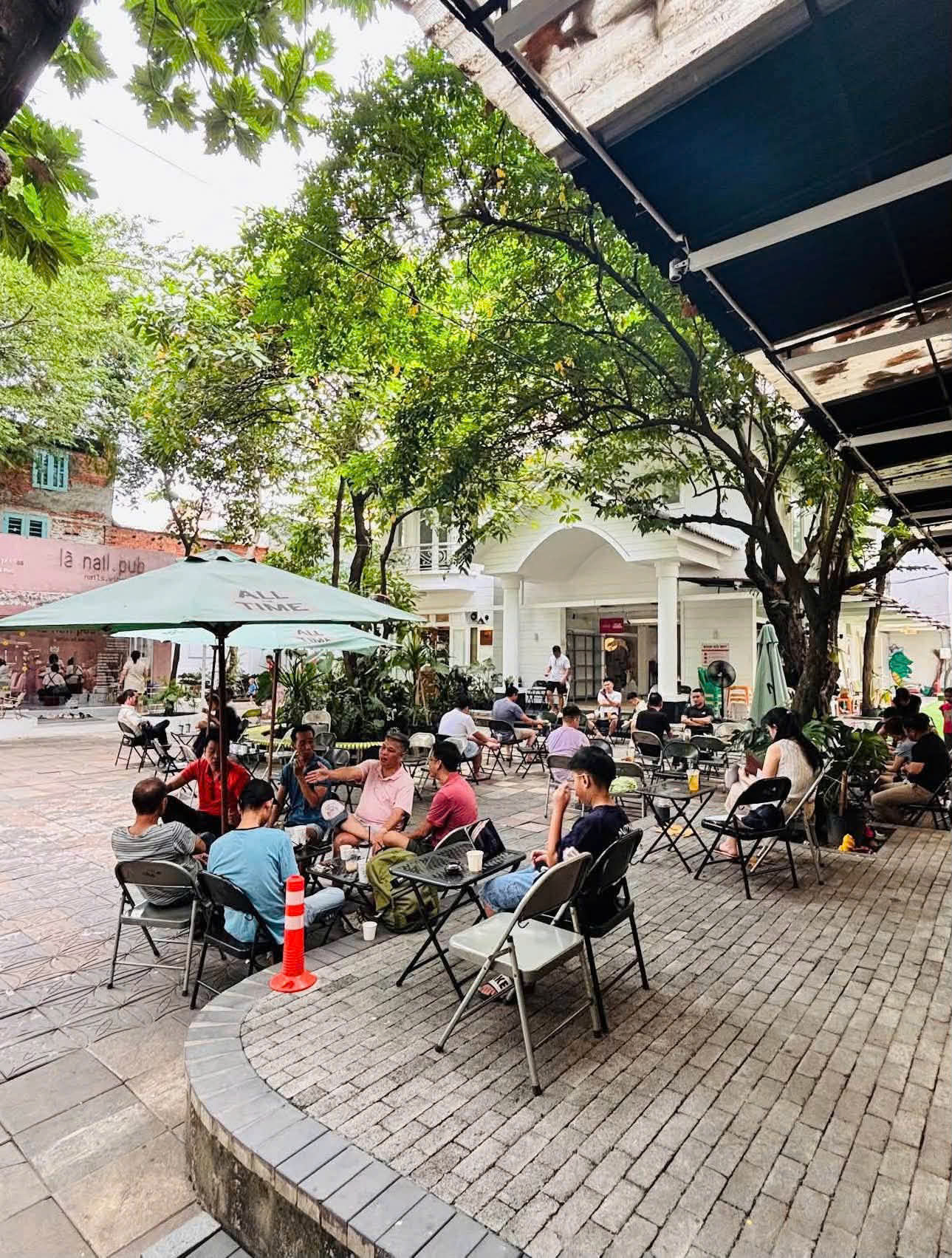 CHO THUÊ NHÀ : 42/58 HOÀNG HOA THÁM, QUẬN BÌNH THẠNH. GIÁ THUÊ : 180 TRIỆU/THÁNG