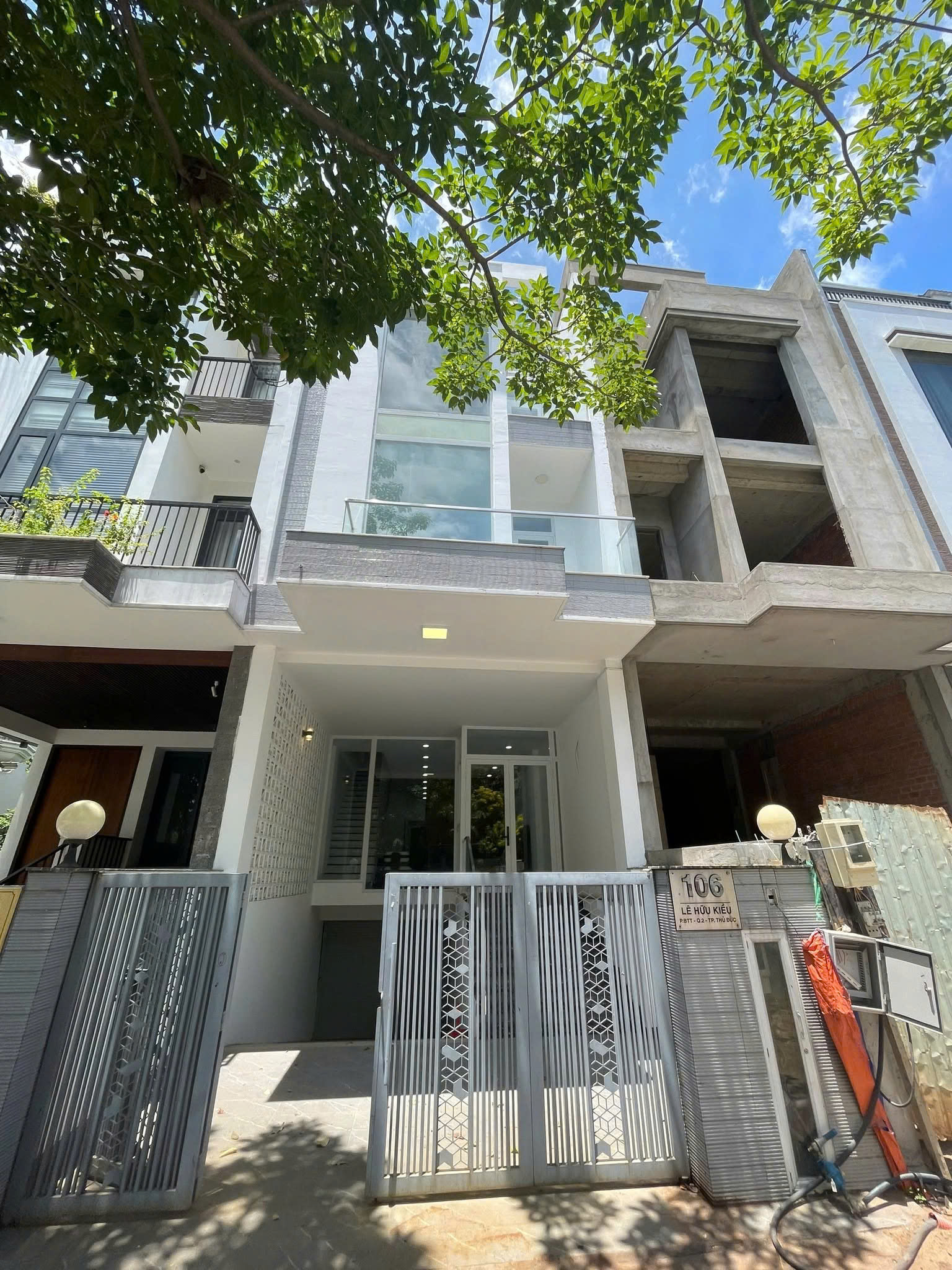 CHO THUÊ NHÀ : 106 LÊ HỮU KIỀU, THỦ ĐỨC. GIÁ THUÊ : 60 TRIỆU/THÁNG