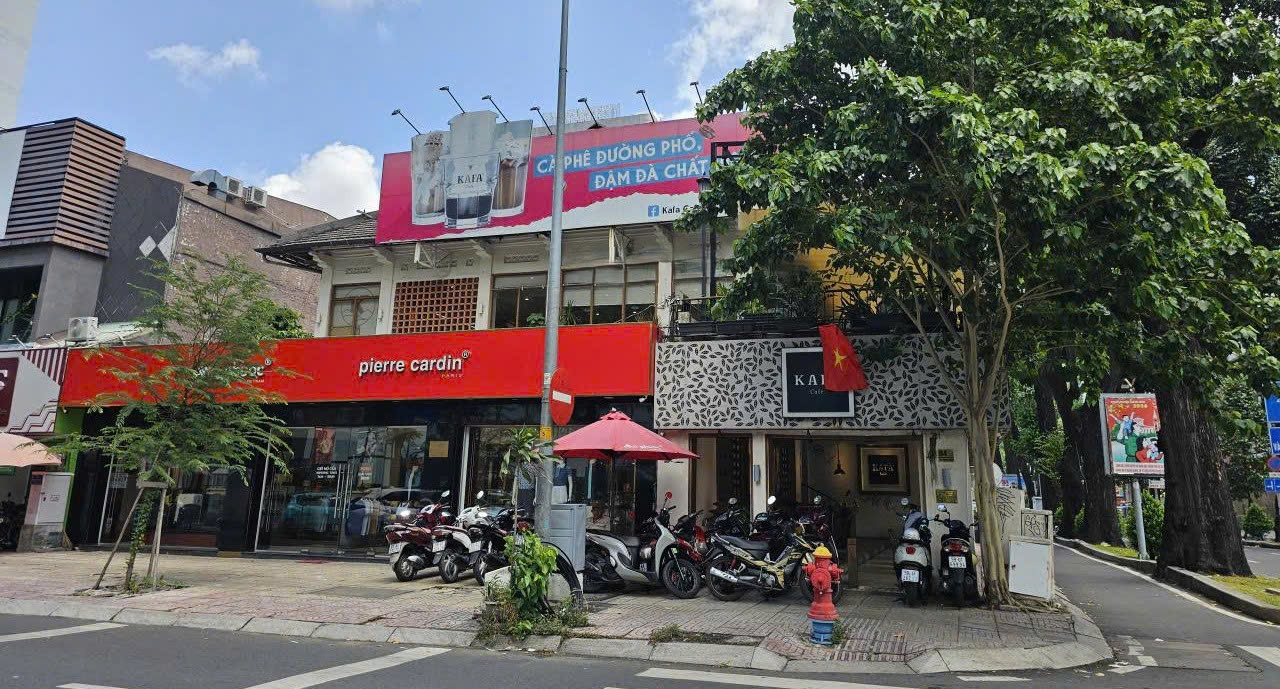 CHO THUÊ NHÀ : 94 NGUYỄN THỊ MINH KHAI, QUẬN 3. GIÁ THUÊ : 7.000 USD/THÁNG