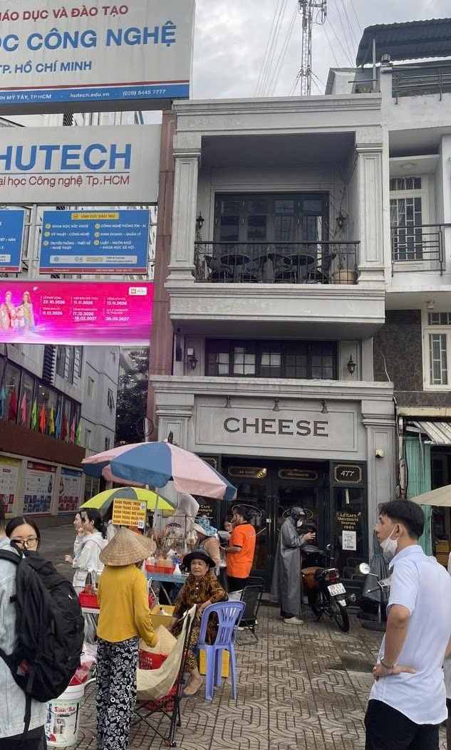 Cho Thuê Nhà : 475 Điện Biên Phủ, Quận Bình Thạnh. Giá thuê :  90 triệu/tháng