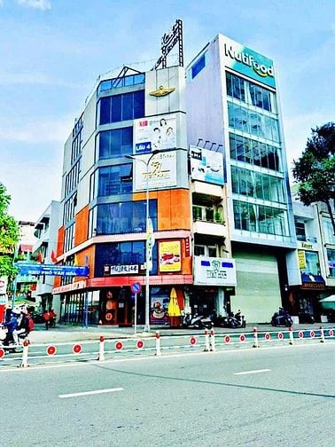 Cho Thuê Nhà GÓC 2 Mặt Tiền 227 Hoàng Diệu, Phường 06, Quận 4, TPHCM. Giá 150 Triệu