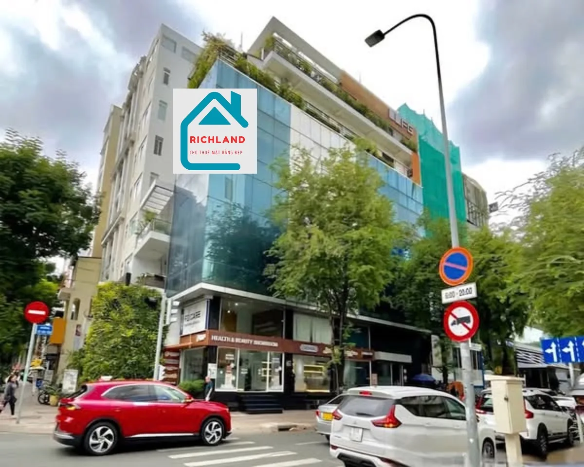 Cho thuê Toà nhà GÓC 2MT số: 55 đường Trương Định, Phường Võ Thị Sáu, Quận 3. Giá 250 Triệu
