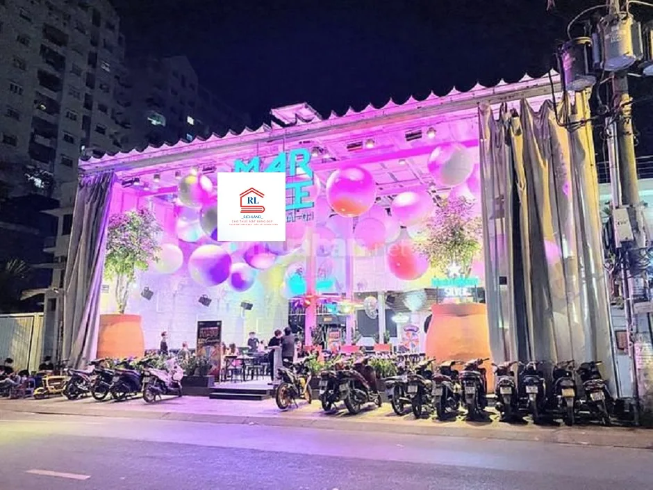 Cho Thuê Nhà Mặt Tiền 219 Nguyễn Trãi, Quận 1, TP.HCM (DT:18x45m)_Giá 400 Triệu