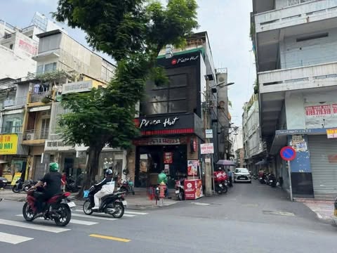 CHO THUÊ NHÀ 2 MẶT TIỀN : 451 Lê Văn Sỹ, Quận 3. Giá thuê : 88 triệu/tháng.