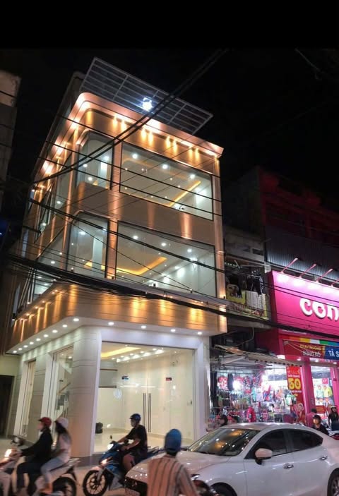 CHO THUÊ NHÀ GÓC 2 MẶT TIỀN : 264 Phạm Văn Hai, Phường 5, Quận Tân Bình. Giá thuê : 55 triệu/tháng.