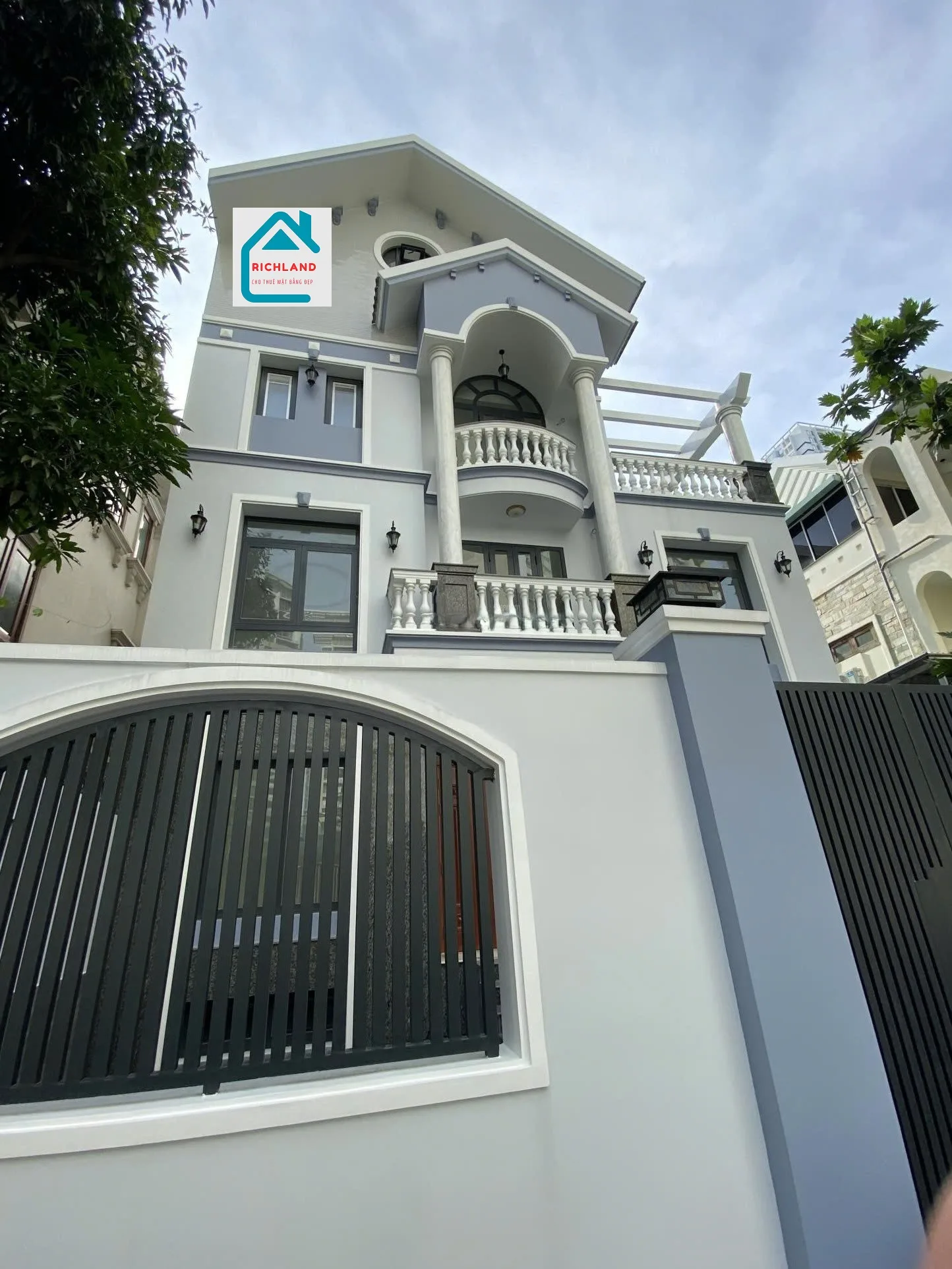 Cho thuê Biệt Thự 1B32 Đường số 24 P. An Phú Thủ Đức-Giá thuê:4.000$