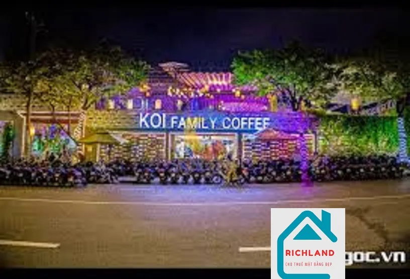 Cho Thuê Mặt Bằng Góc 2MT 01 Nguyễn Văn Lượng + 246 Lê Đức Thọ, Gò Vấp. Giá 350 triệu