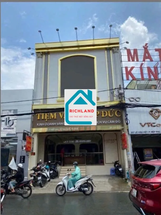 Cho thuê  nhà mặt tiền: 155 Lê Văn Việt, P.Hiệp Phú Thủ Đức
