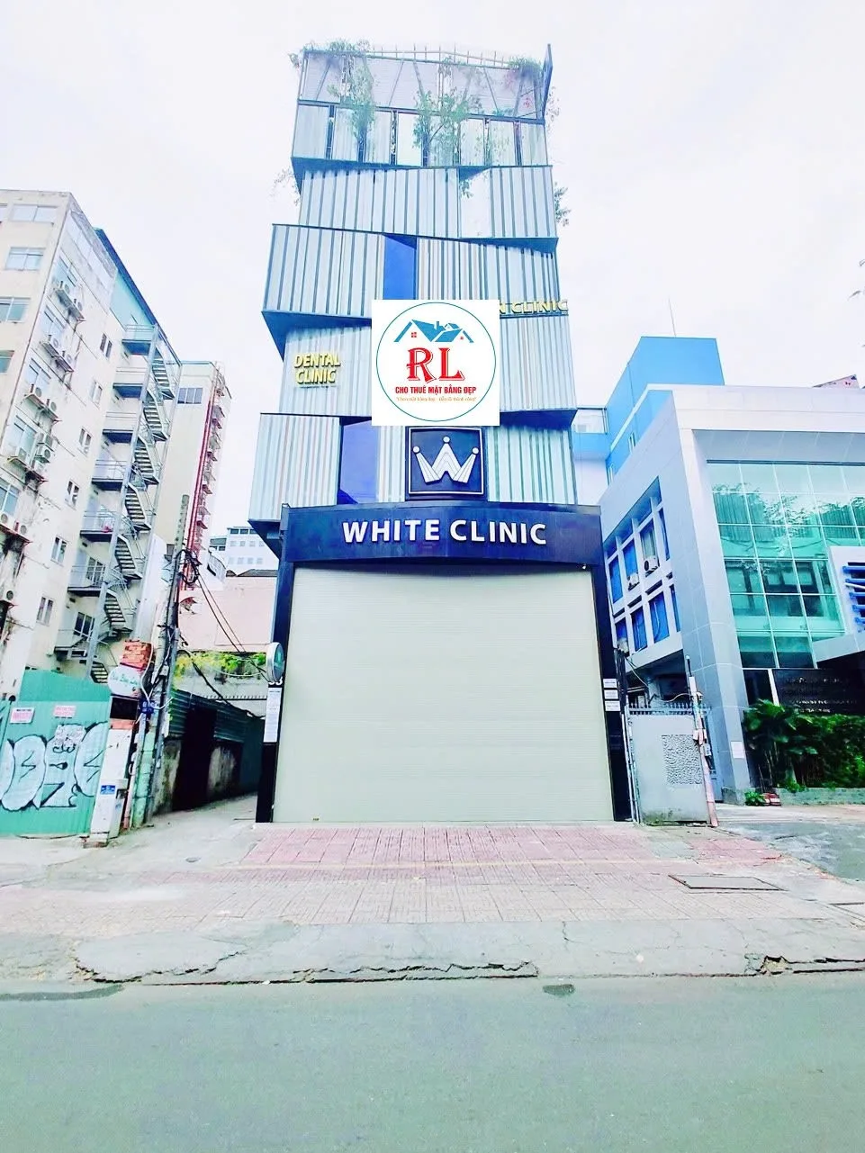 Cho thuê nhà mặt tiền 93  Võ Văn Tần, Phường 6, Quận 3.