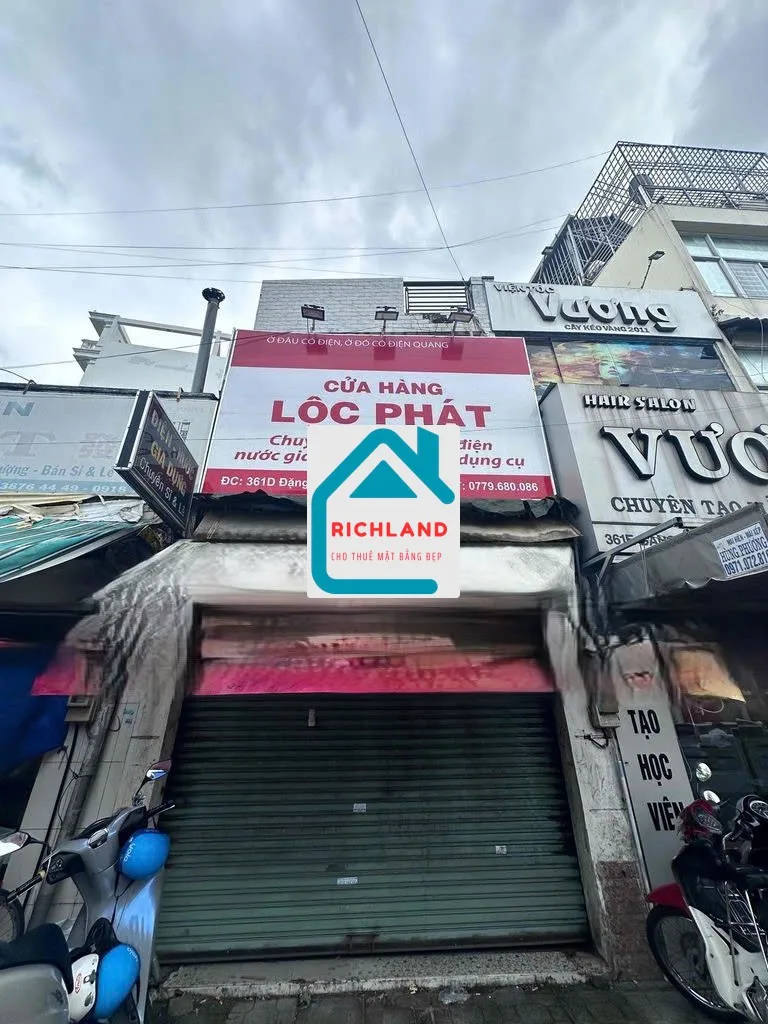 Cho thuê nhà mặt tiền: 561 Đường 3/2 P.12 Q.10