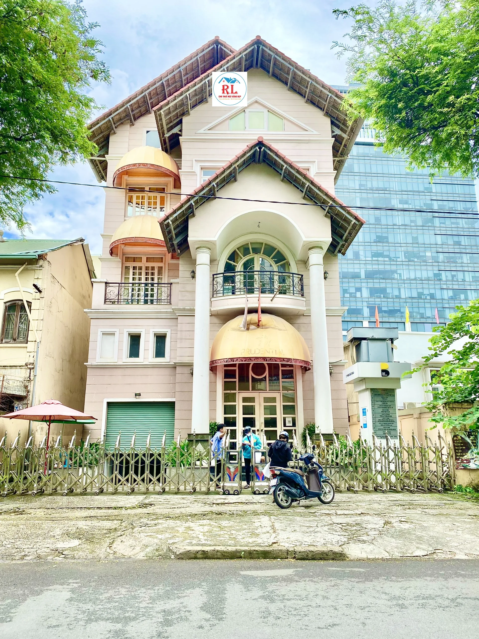 Cho Thuê Toà Nhà Mặt Tiền 21 Phùng Khắc Khoan, Phường Đakao, Quận 1. Giá 22.000usd
