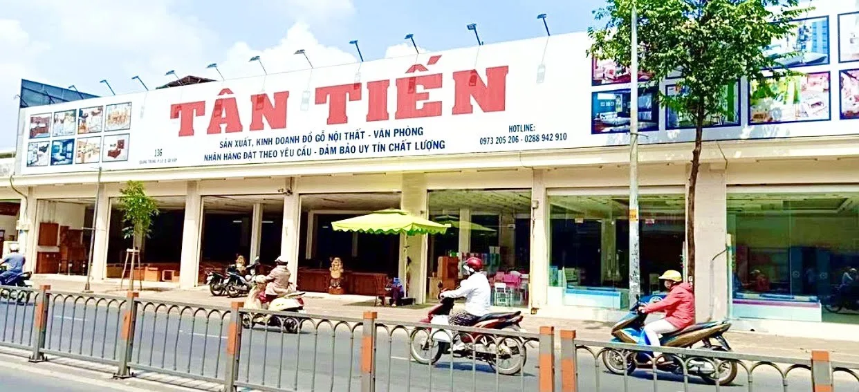 Cho Thuê Nhà Mặt Tiền 136A-138 Quang Trung, Phường 10, Gò Vấp. Giá 450 Triệu/tháng