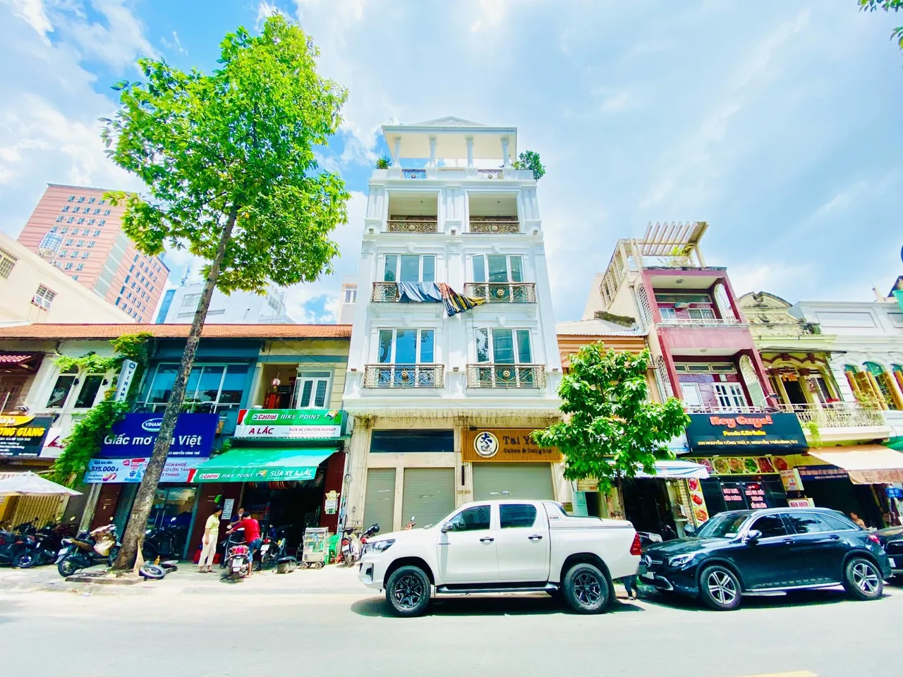 Nhà Mặt Tiền 227-229 Đường Nguyễn Công Trứ, Phường Nguyễn Thái Bình, Quận 1, TPHCM.