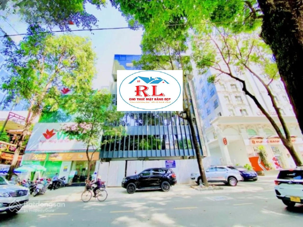 Cho thuê Tòa Nhà Góc 2 MT: 24 - 26 Phạm Ngọc Thạch, Quận 3. Giá 350 Triệu