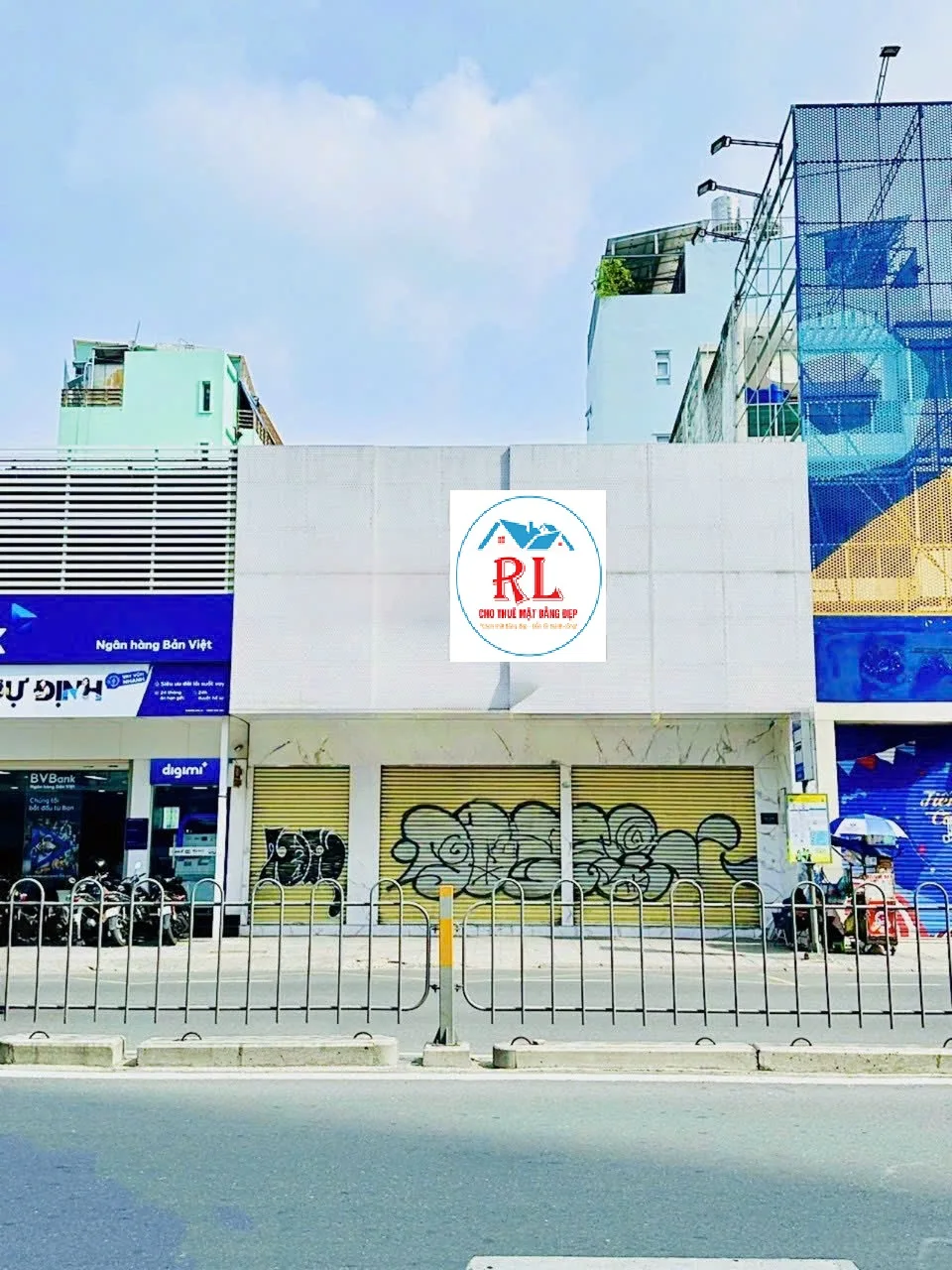 Cho Thuê Nhà 2 Mặt Tiền 172A Phan Đăng Lưu, Phường 03, Quận Phú Nhuận, TPHCM. Giá 200 Triệu