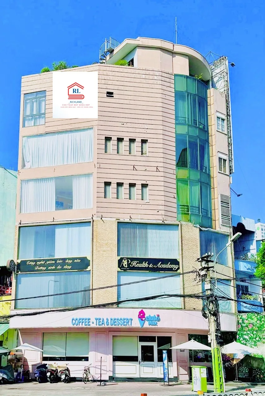 Nhà GÓC 2 Mặt Tiền 98B Nguyễn Tất Thành + Lê Văn Linh, Phường 12, Quận 4. Giá 6.000 USD
