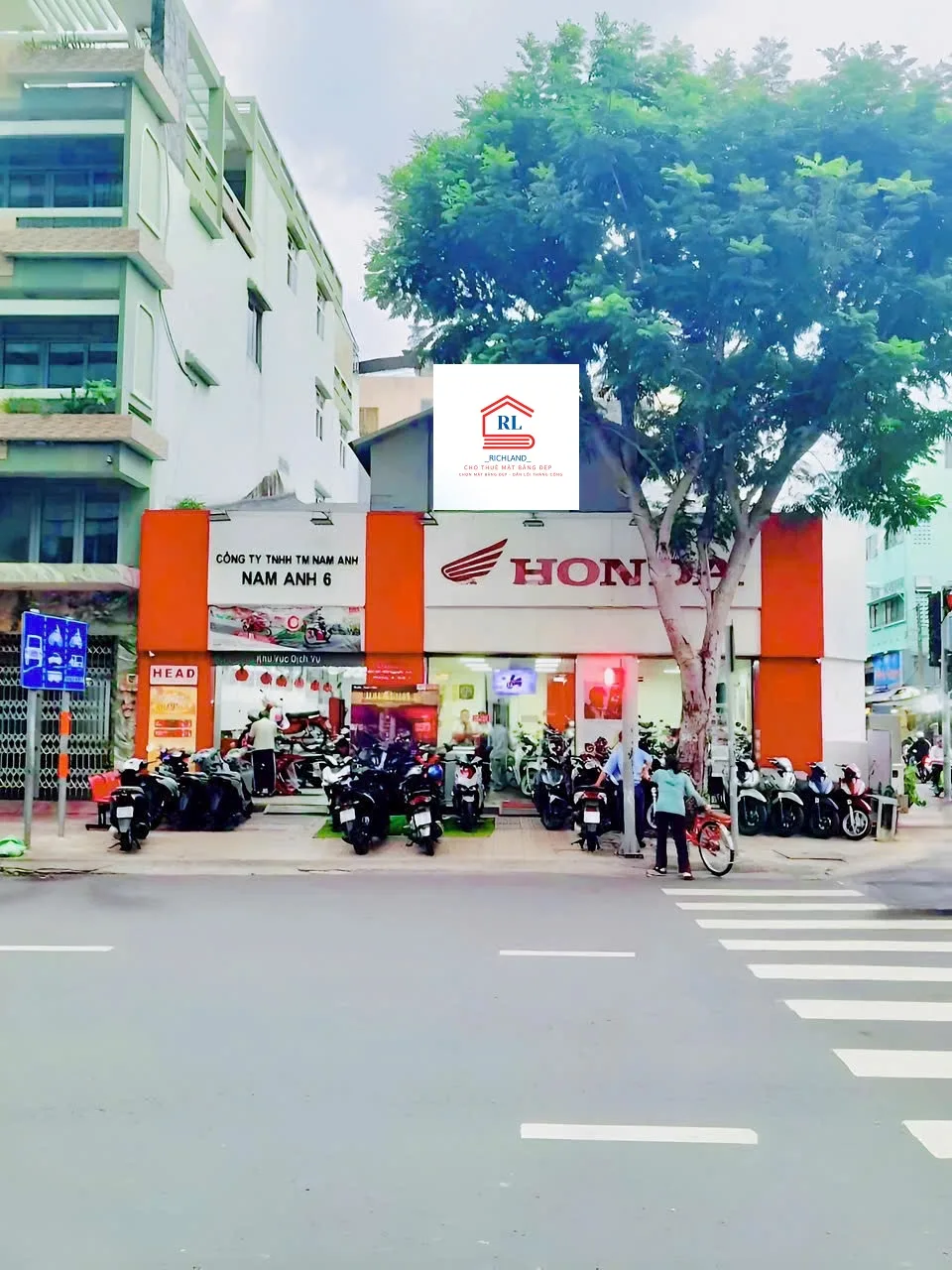 Cho Thuê Nhà GÓC 2MT: 965-967-969 Nguyễn Trãi + Học Lạc - Quận 5. Giá 160 triệu