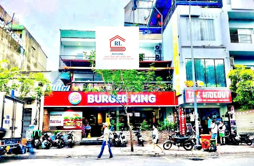 Cho thuê nhà mặt tiền 275 - 277 - 279 Phạm Ngũ Lão, Phường Phạm Ngũ Lão, Quận 1. Giá 250 Triệu