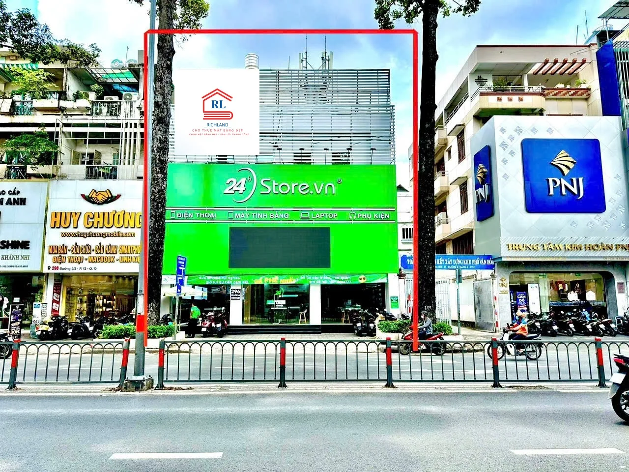 Cho Thuê Nhà Góc Mặt Tiền 296  Đường 3/2, Phường 12, Quận 10. Giá 250 triệu