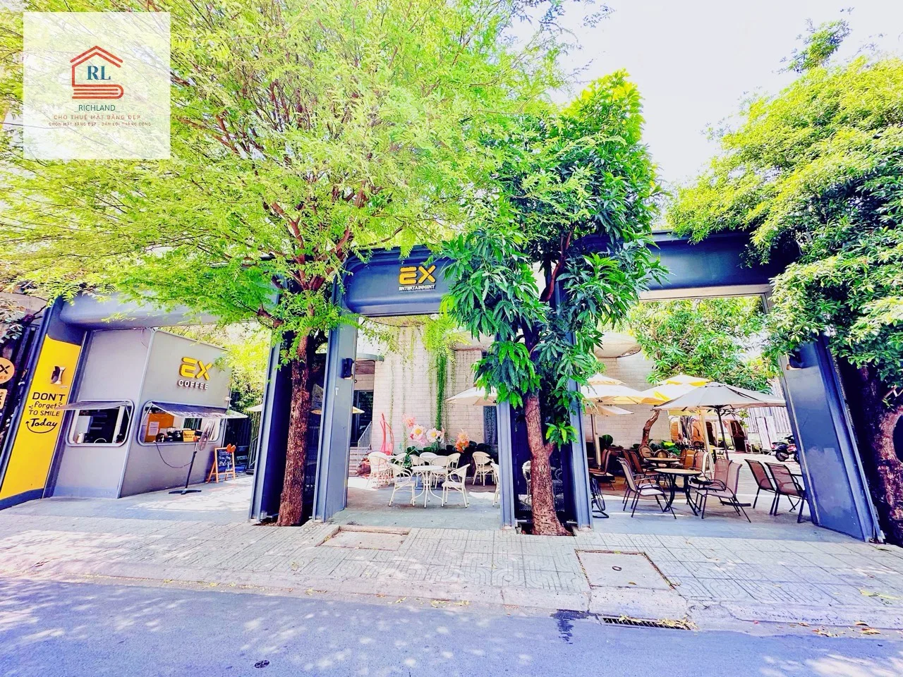 Biệt Thự Mặt Tiền 56 Nguyễn Phi Khanh, Phường Tân Định, Quận 1. Giá 180 triệu