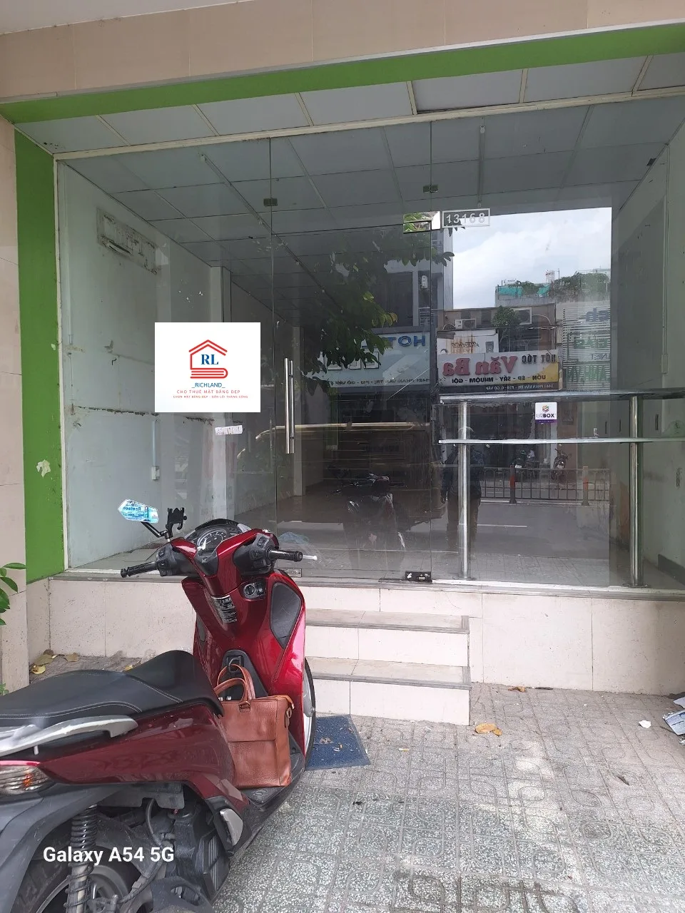Cho thuê nhà mặt tiền 708 Phan Văn Trị, P.10, Gò Vấp. Giá 35 triệu