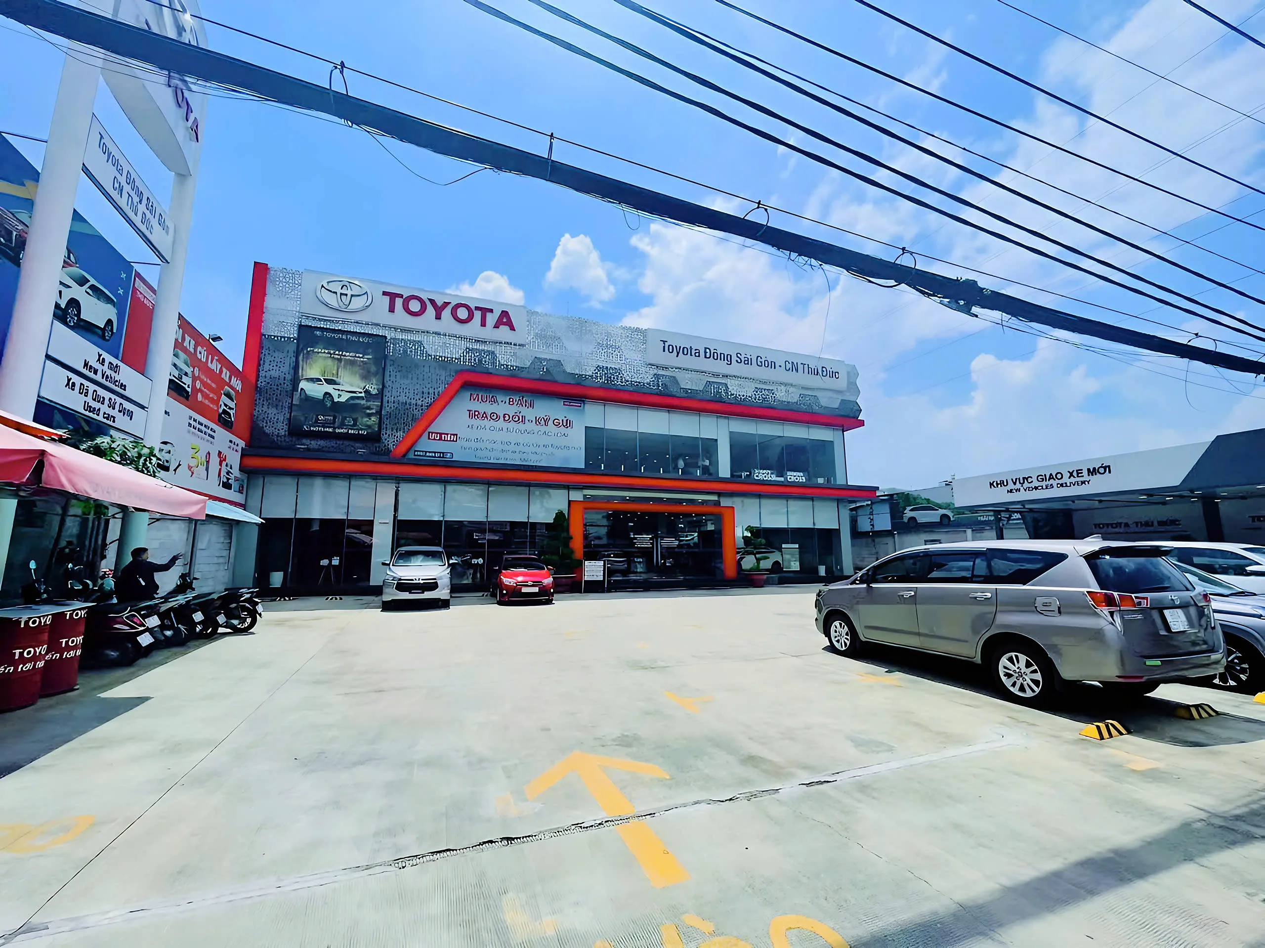 Cho thuê Nhà Mặt Tiền 650 Quốc Lộ 13, Phường Hiệp Bình Phước, Quận Thủ Đức. Giá 700 Triệu