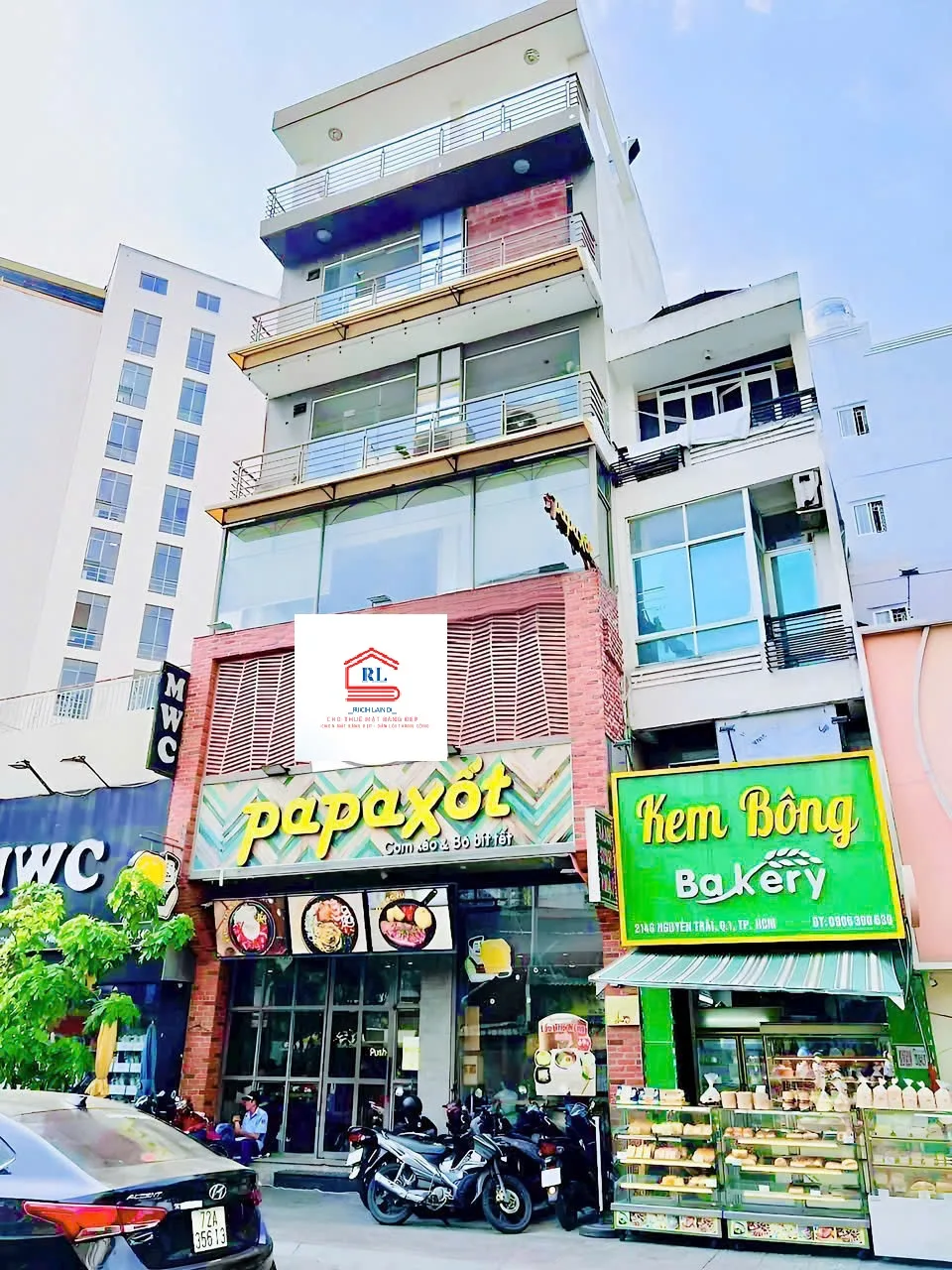 Cho Thuê Nhà Mặt Tiền 214 Bis Nguyễn Trãi, Phường Nguyễn Cư Trinh, Quận 1, TPHCM- Giá thuê: 95 triệu