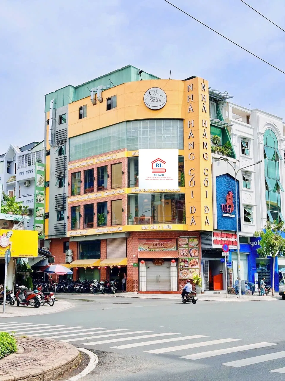 Cho Thuê Nhà GÓC 2MT 160 Phan Xích Long + Hoa Sữa, Phường 7, Quận Phú Nhuận, TPHCM. Giá 100 triệu