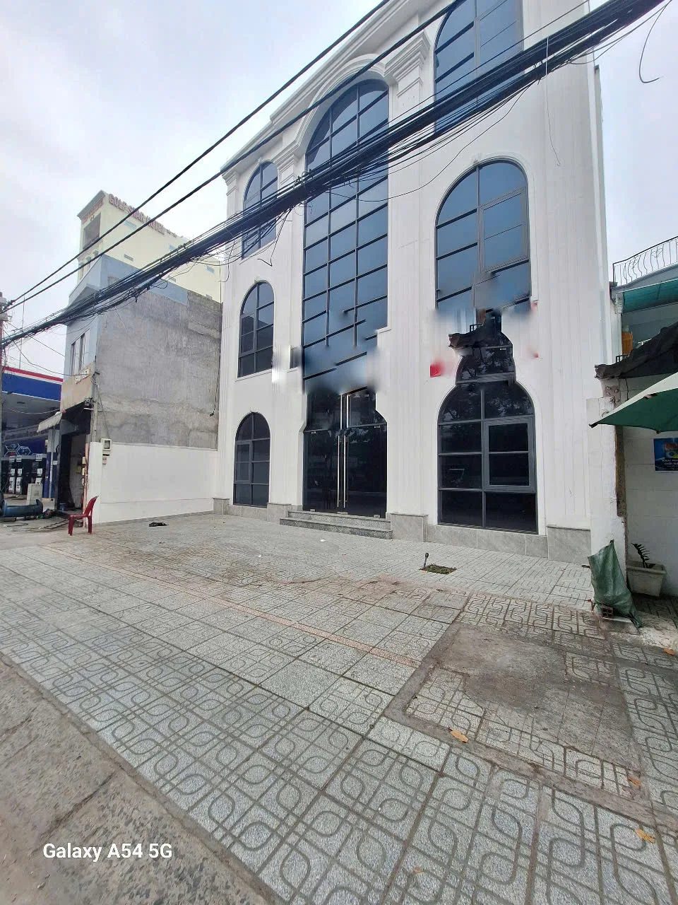 Cho Thuê Nhà Mặt Tiền 840 Quang Trung, P.8, Quận Gò Vấp, TPHCM. Giá 250 Triệu