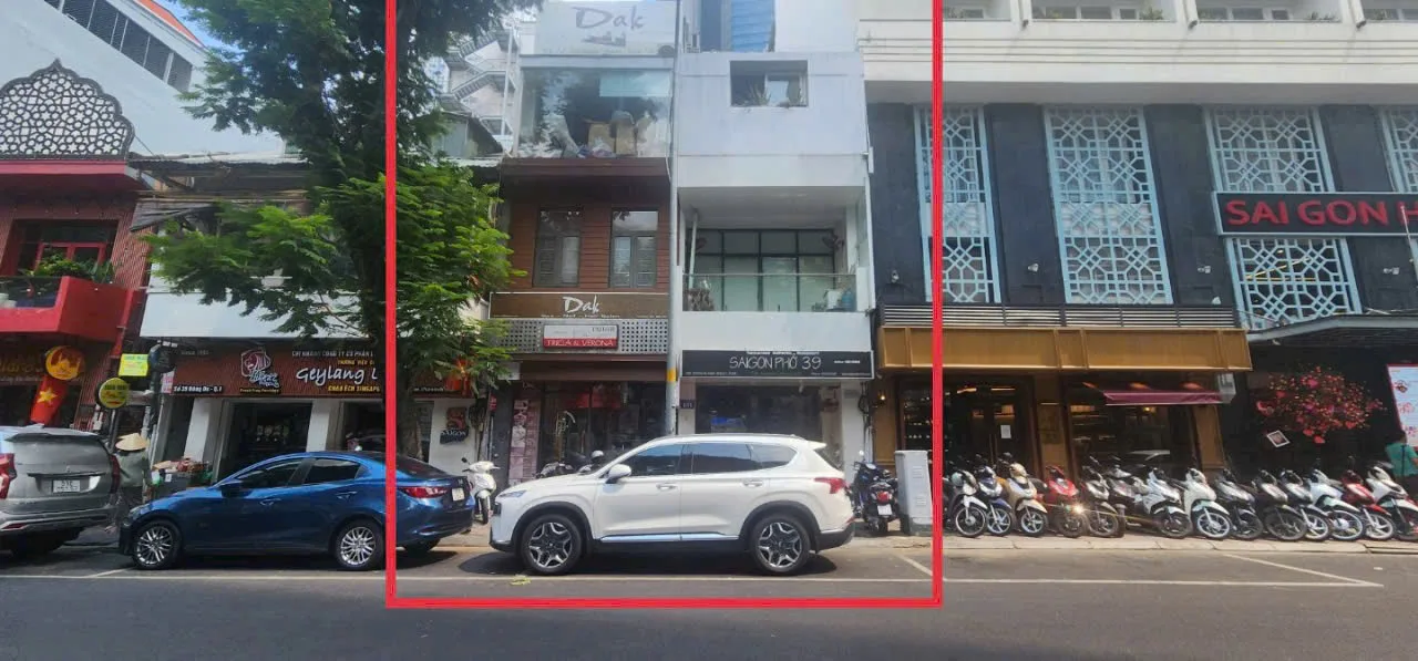 Cho thuê nhà Mặt Tiền 37-39 Đông Du,P.Bến Nghé, Quận 1_Giá 18.000$