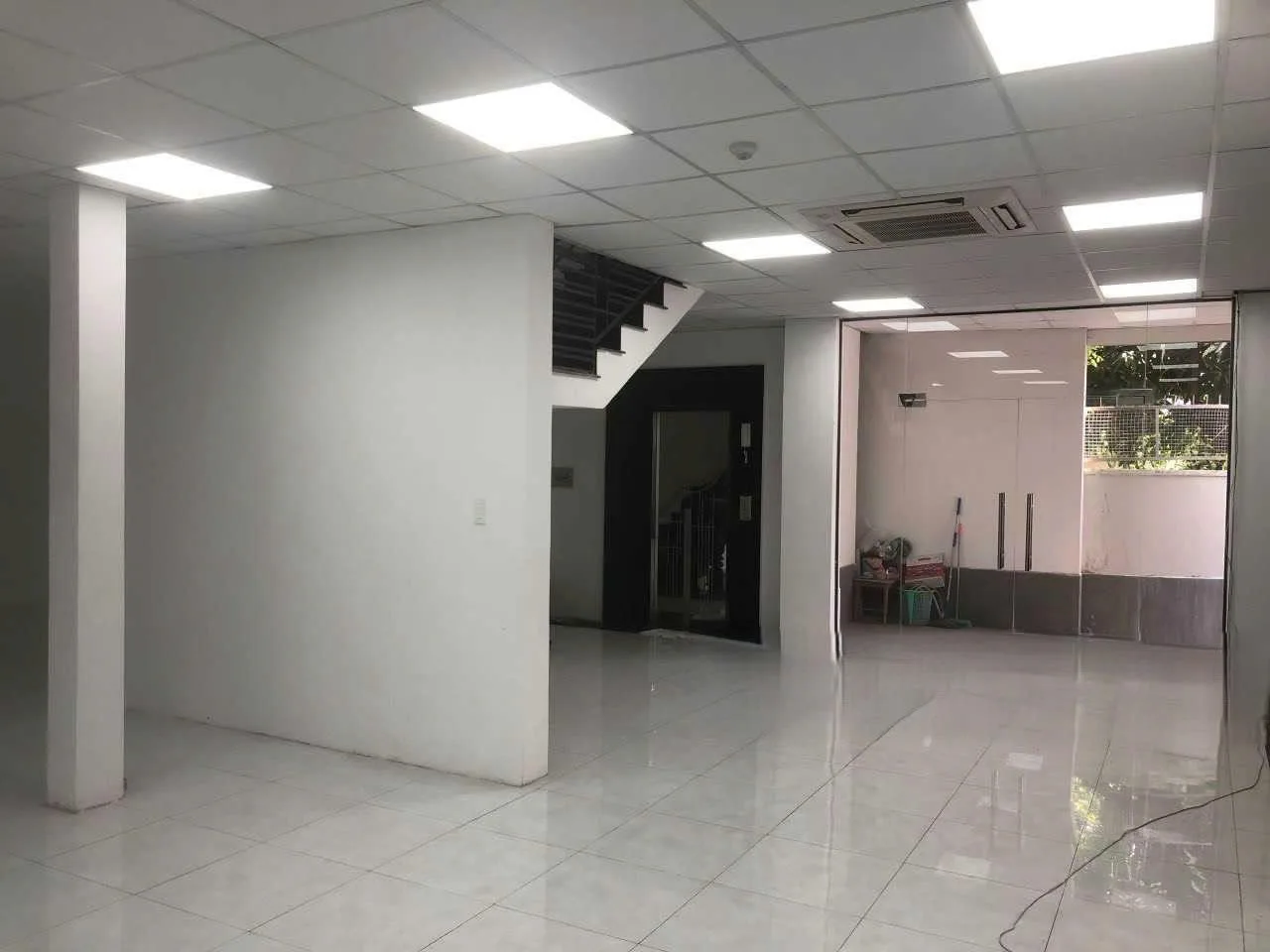 Cho thuê Nhà 66/2 Nguyễn Văn Trỗi, P.8, Quận Phú Nhuận. Giá 178 Triệu