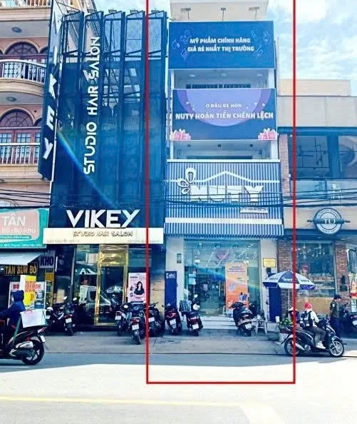Cho thuê MT 162A Nguyễn Gia Trí, P25, Bình Thạnh. Giá 90 Triệu