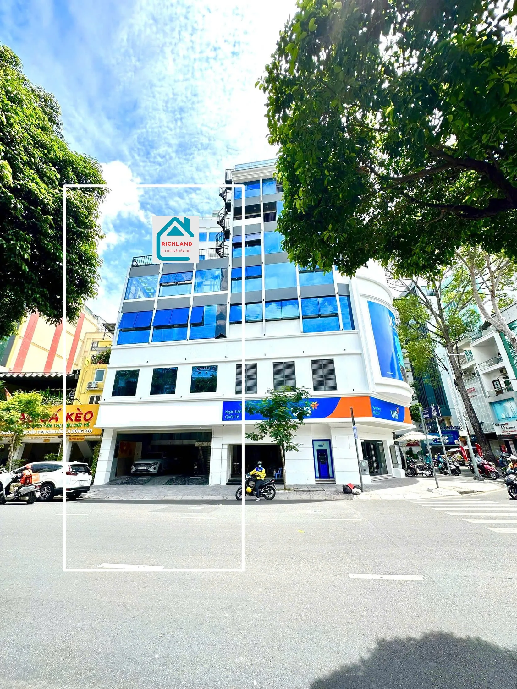 Cho thuê nhà 417 Điện Biên Phủ + Cao Thắng, Phường 4, Quận 3. Giá 149 Triệu