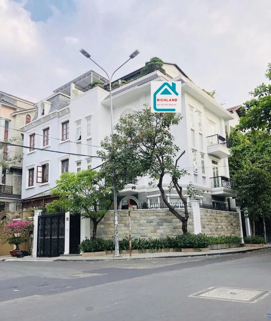 Cho thuê nhà 55B Hoa Đào, P.2, Q.Phú Nhuận. Giá 90 Triệu
