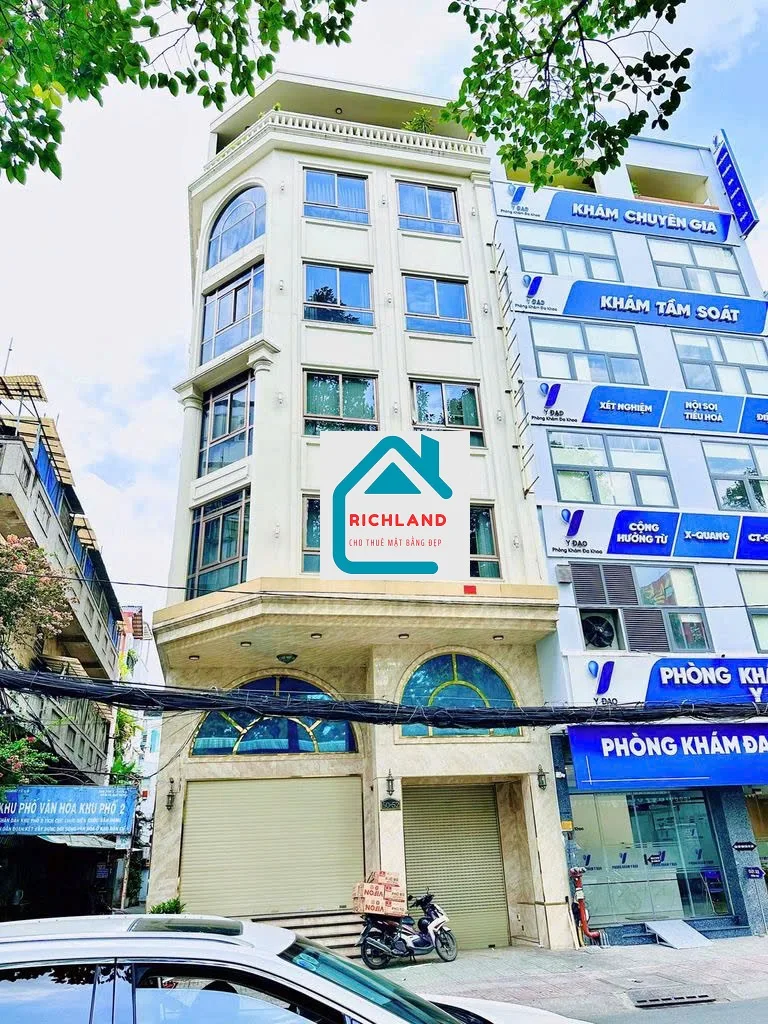 Cho Thuê Toà Nhà GÓC 2MT: 50-52 Ngô Quyền, Phường 05, Quận 10, TPHCM. Giá 200 Triệu
